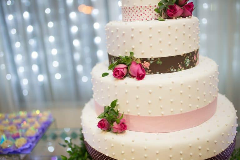 Cake Decorating